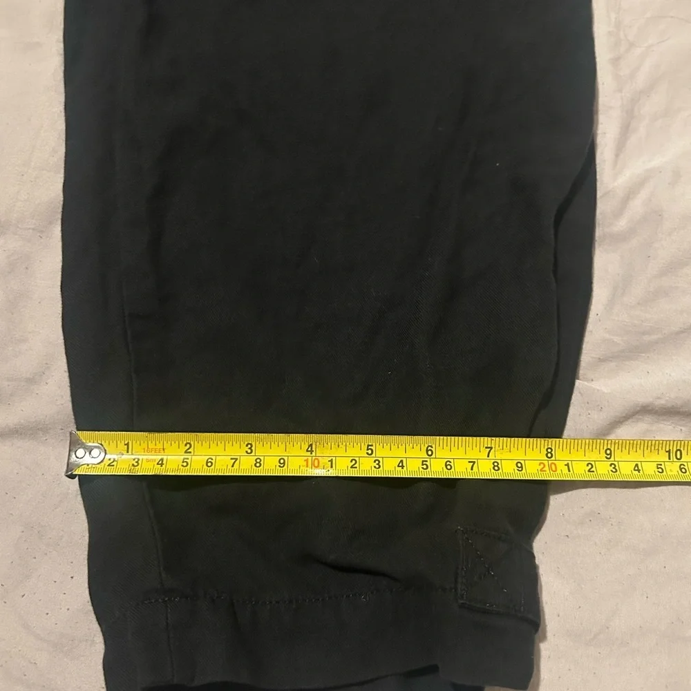 Banana Republic BLACk COLOR Cargo Joggers